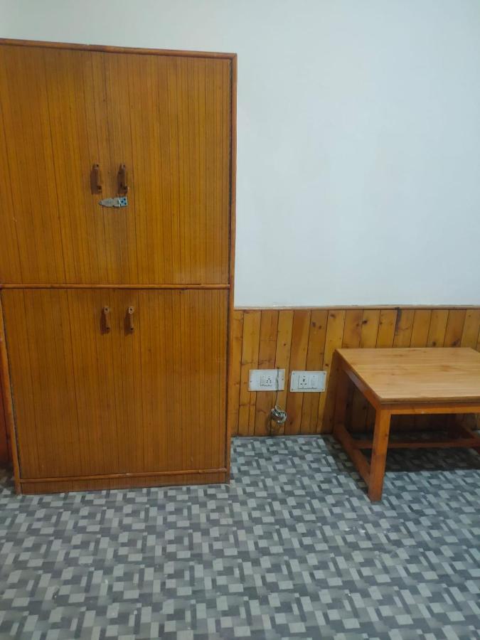 Roop Mountain Homestay Manāli Kamer foto