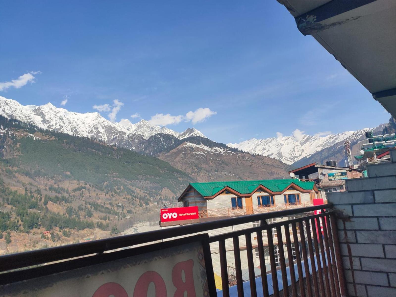 Roop Mountain Homestay Manāli Buitenkant foto